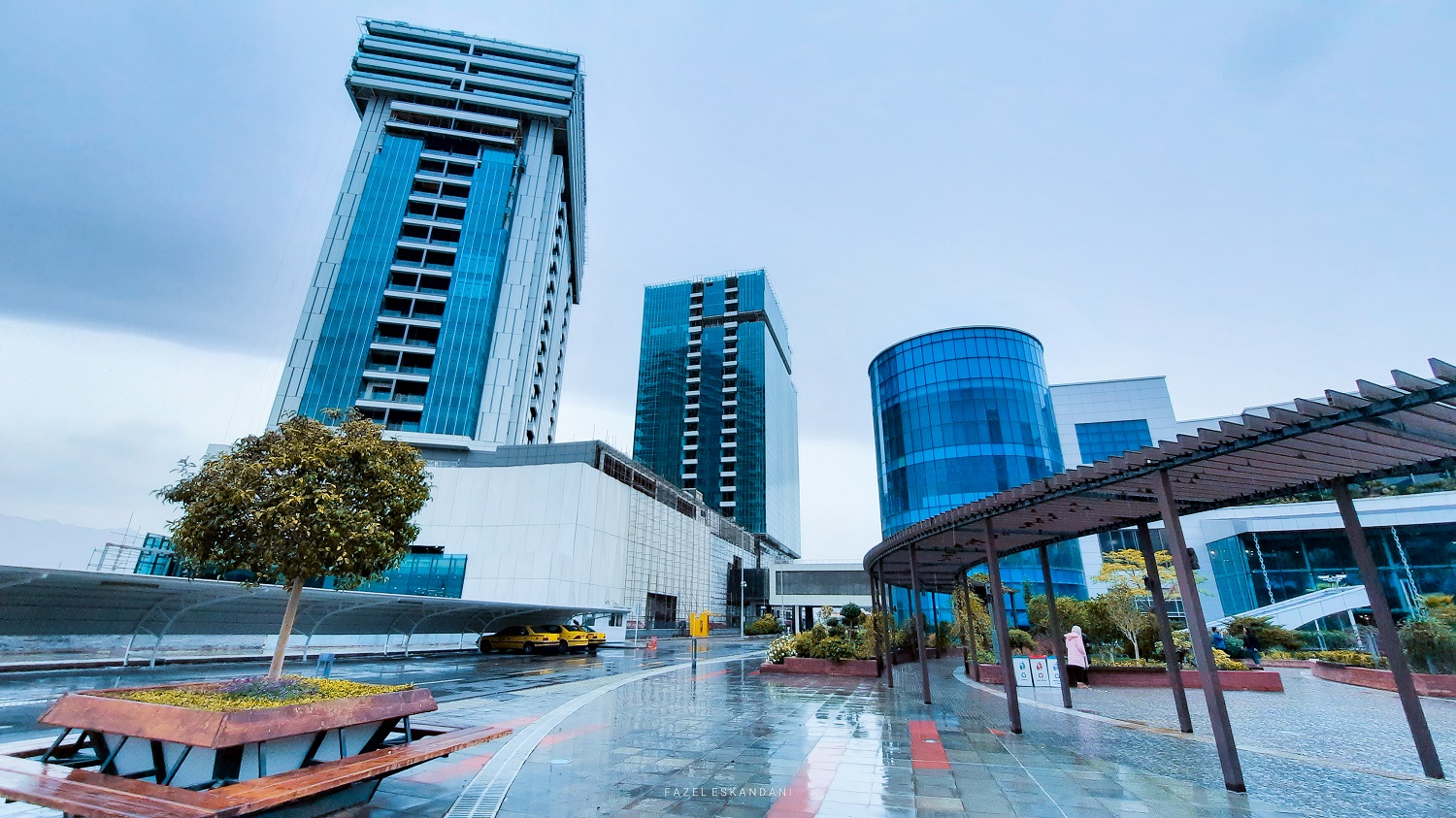 towers ( برج های سر به فلک کشیده اصفهان سیتی سنتر )  largest shopping mall world & largest shopping mall in the world