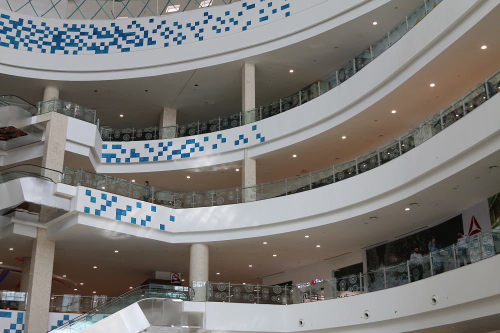 atrium ( ÙÙØ§ÛÛ Ø§Ø² Ø¢ØªØ±ÛÙÙ ÙØ±Ú©Ø²Û )  isfahan shopping mall & iran shopping complex