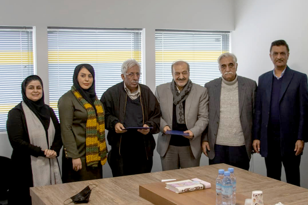 ایجاد دفتر ارتباط با انجمن روابط عمومی ایران در دانشگاه اصفهان سیتی سنتر